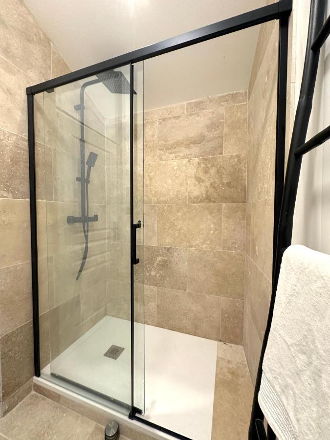 Appartement - Loft Le Cosy Йер Экстерьер фото